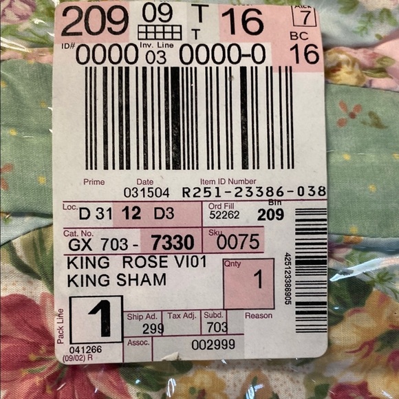 Vintage Rosevilla Pink and Green King Size Patchwork Pillow Sham - Picture 7 of 7